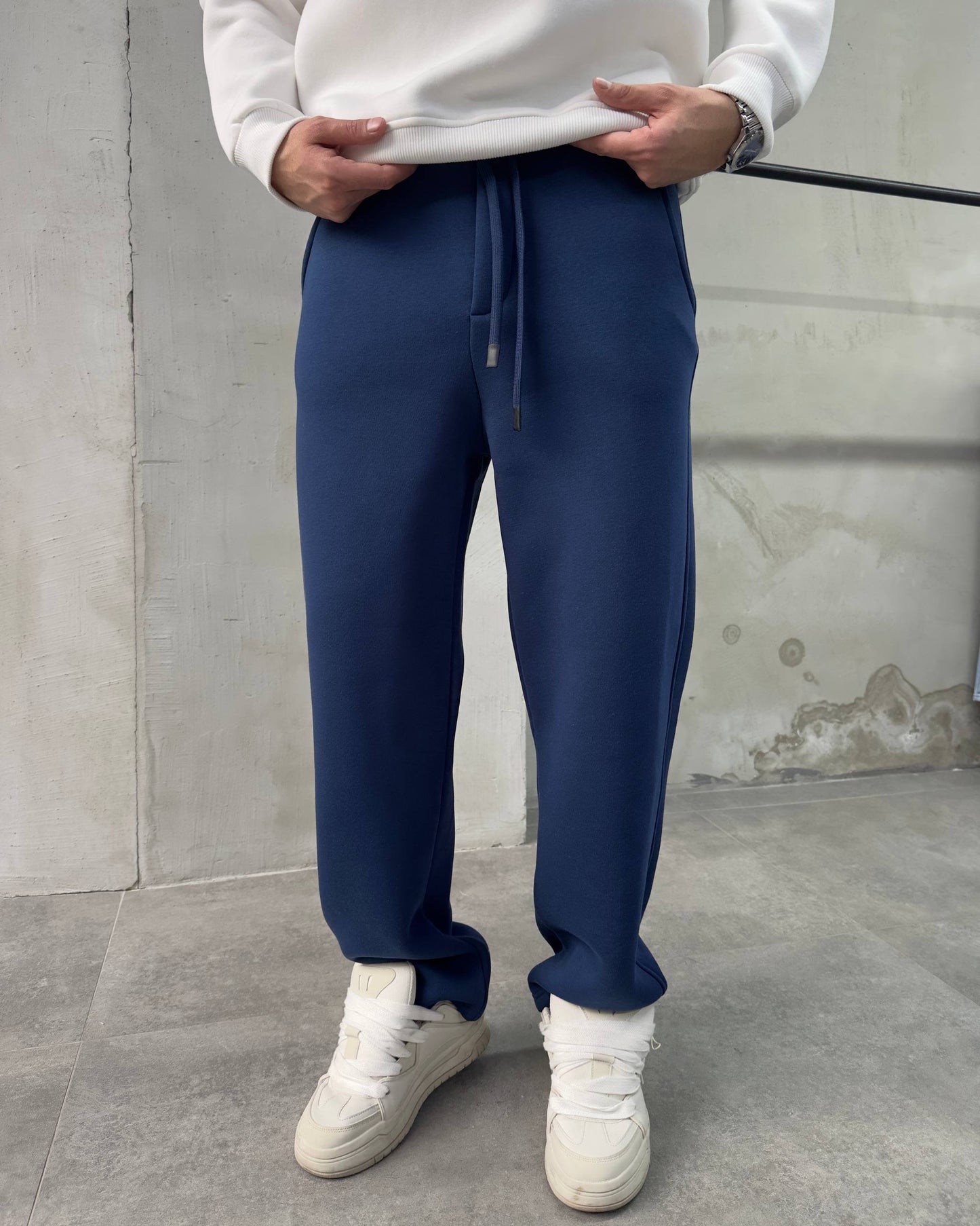 Navy sweatpant