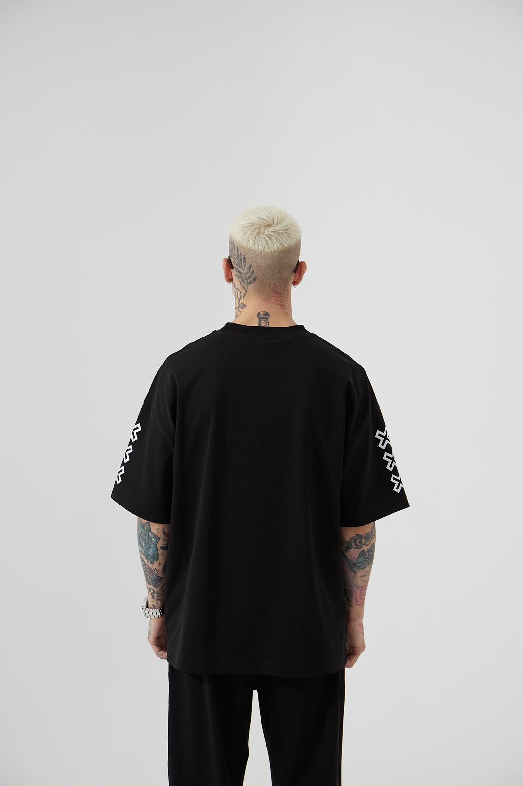 Born T-shirt