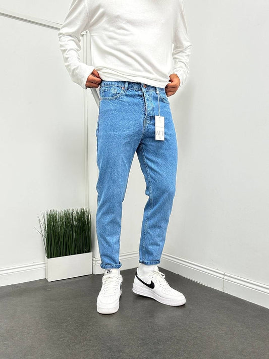 Blue boyfriend jeans pants