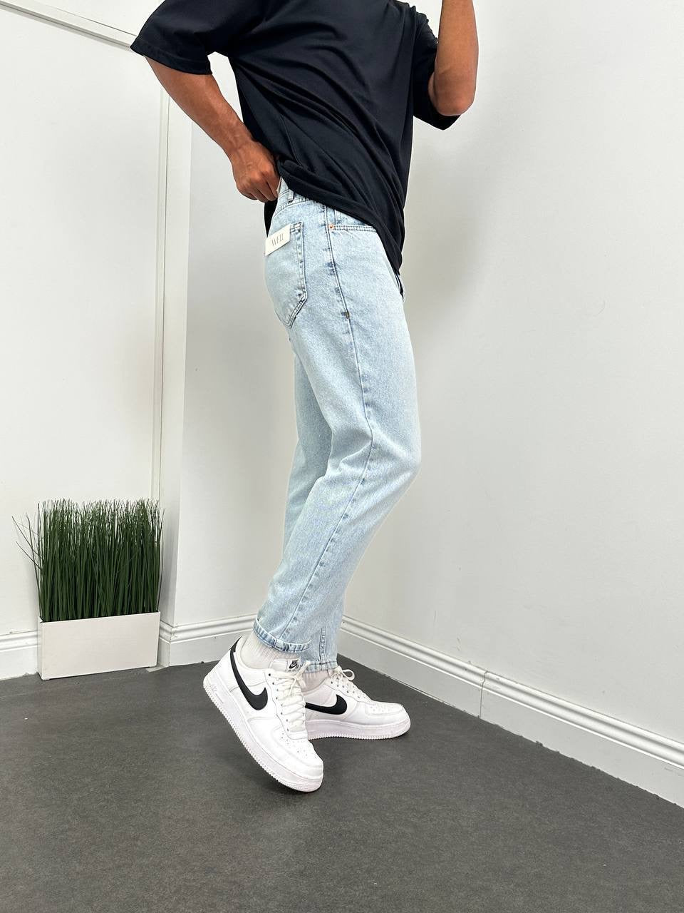 Light classic jeans pants