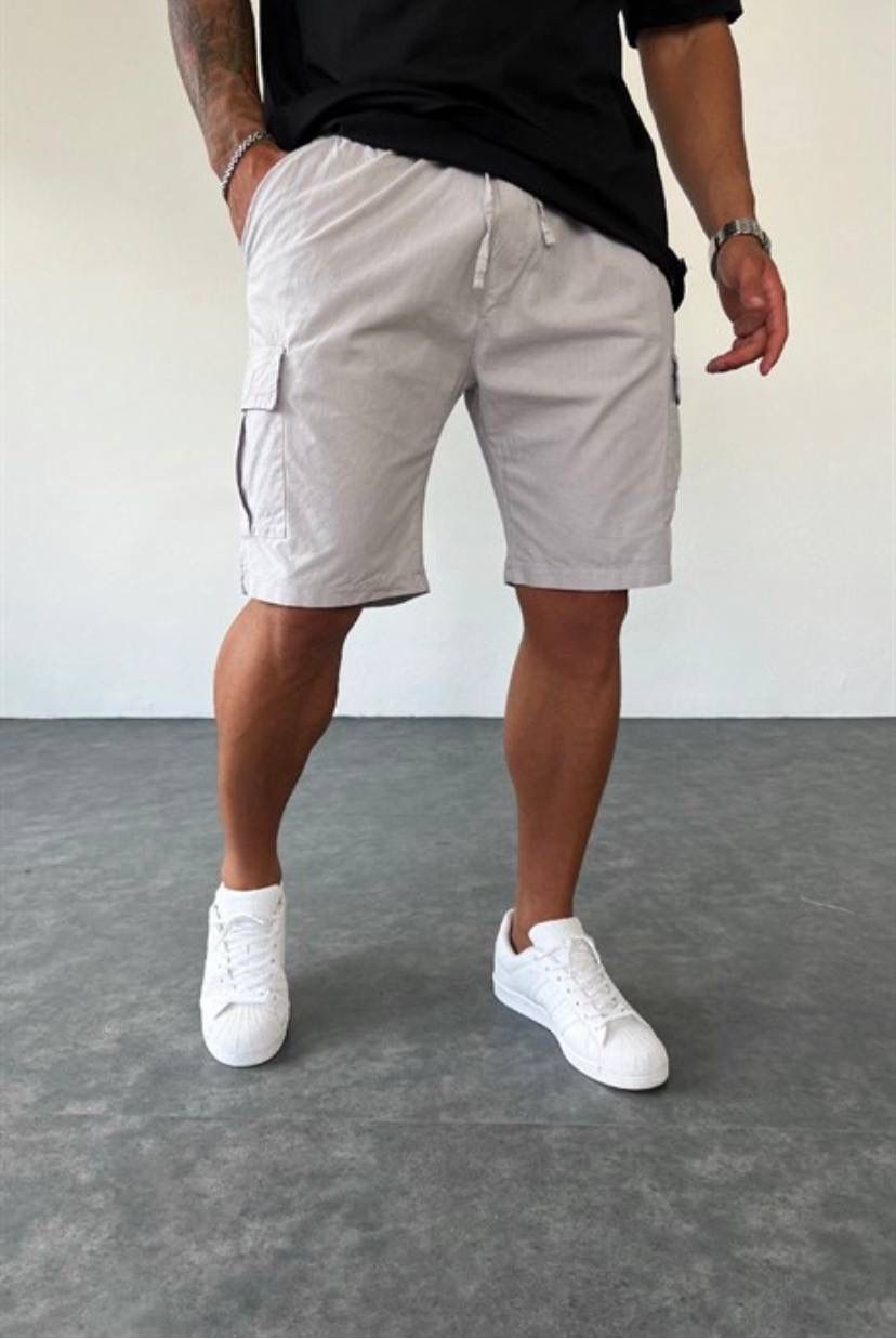 Lenin cargo shorts