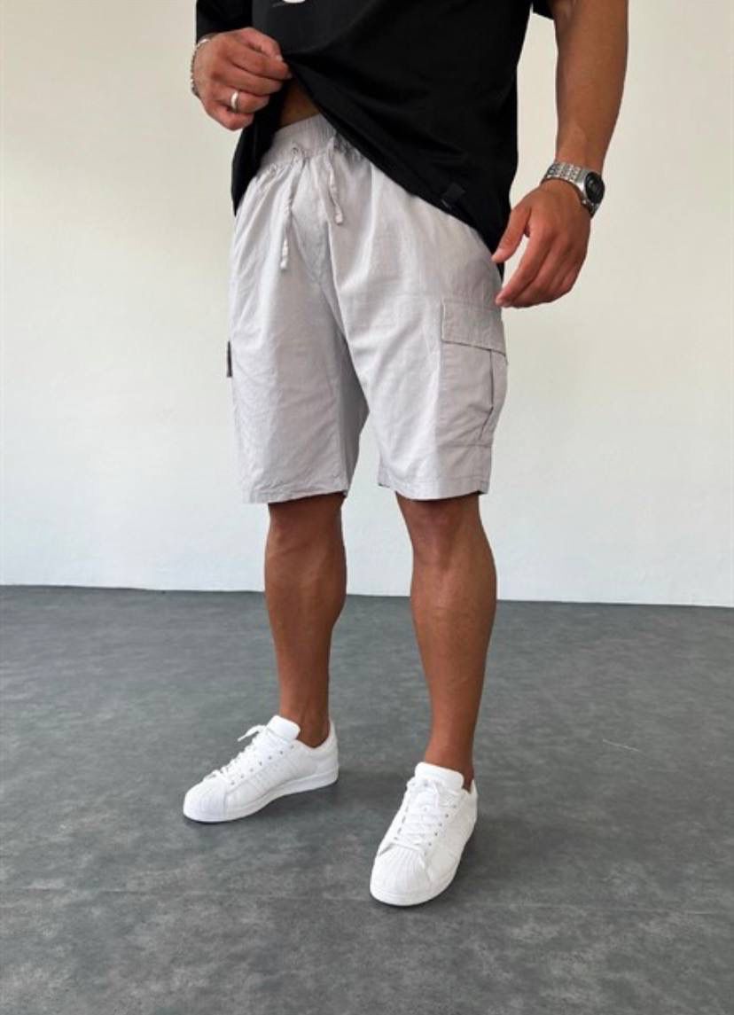 Lenin cargo shorts